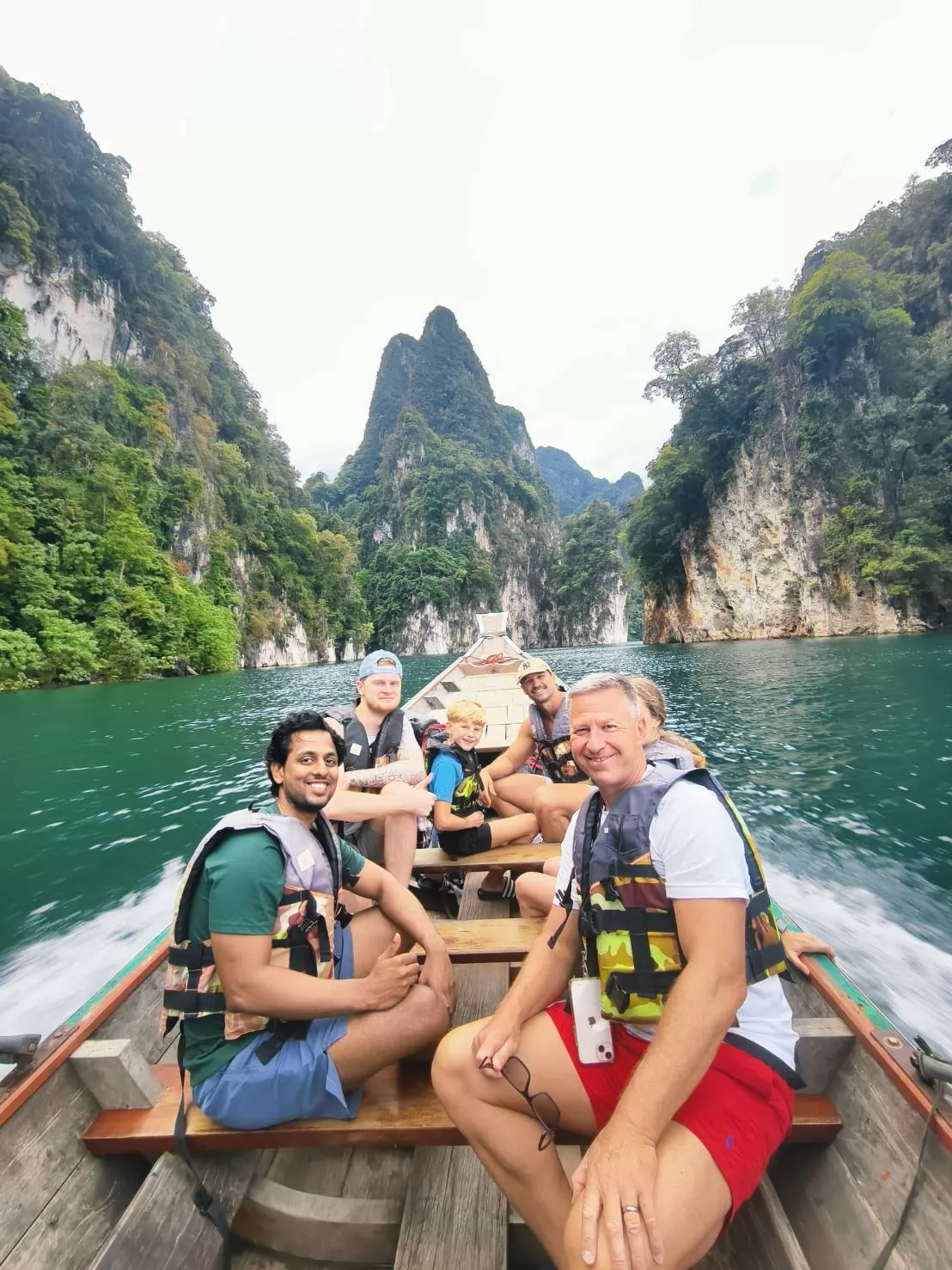 Mega 4 - Samet Nangshe & Cheow Lan Lake Day Trip