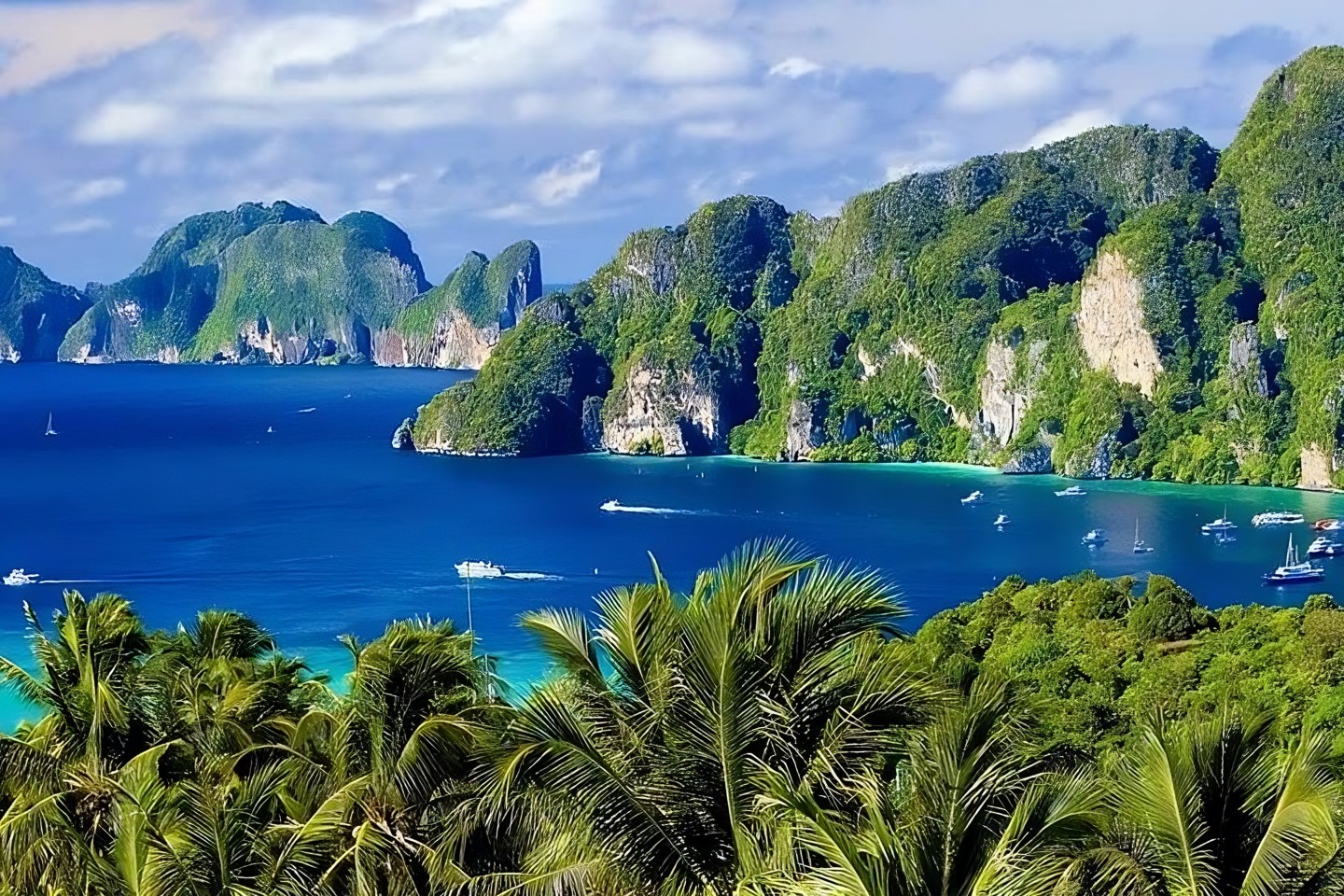 Phi Phi & Khai Islands by Speedboat