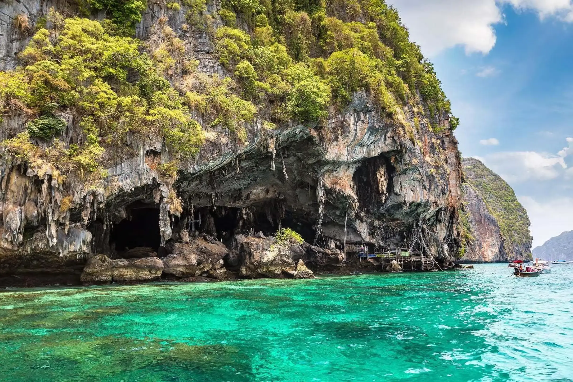 Phi Phi & Khai Islands by Speedboat