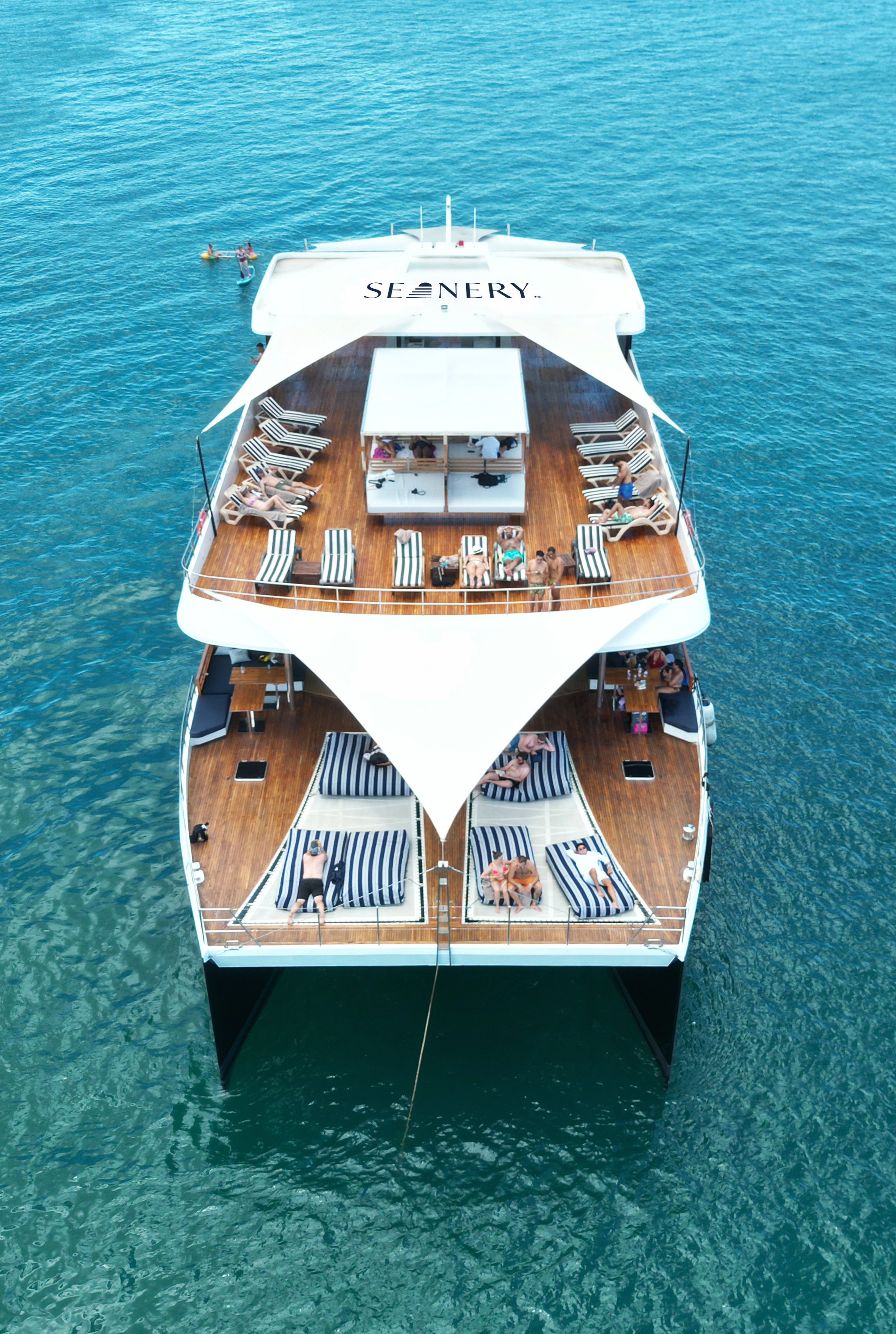 Luxury Boat to James Bond Islands with Lunch and Sunset Dinner