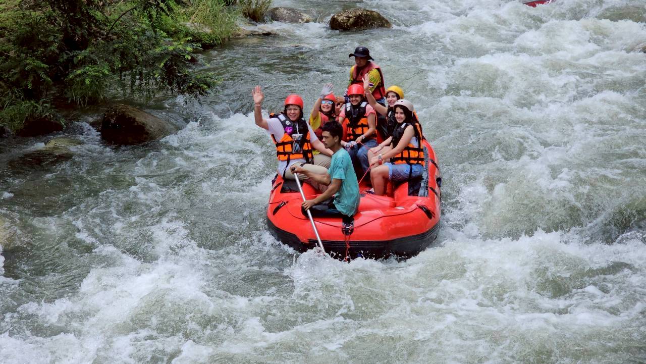 Thipthara Rafting Program 4