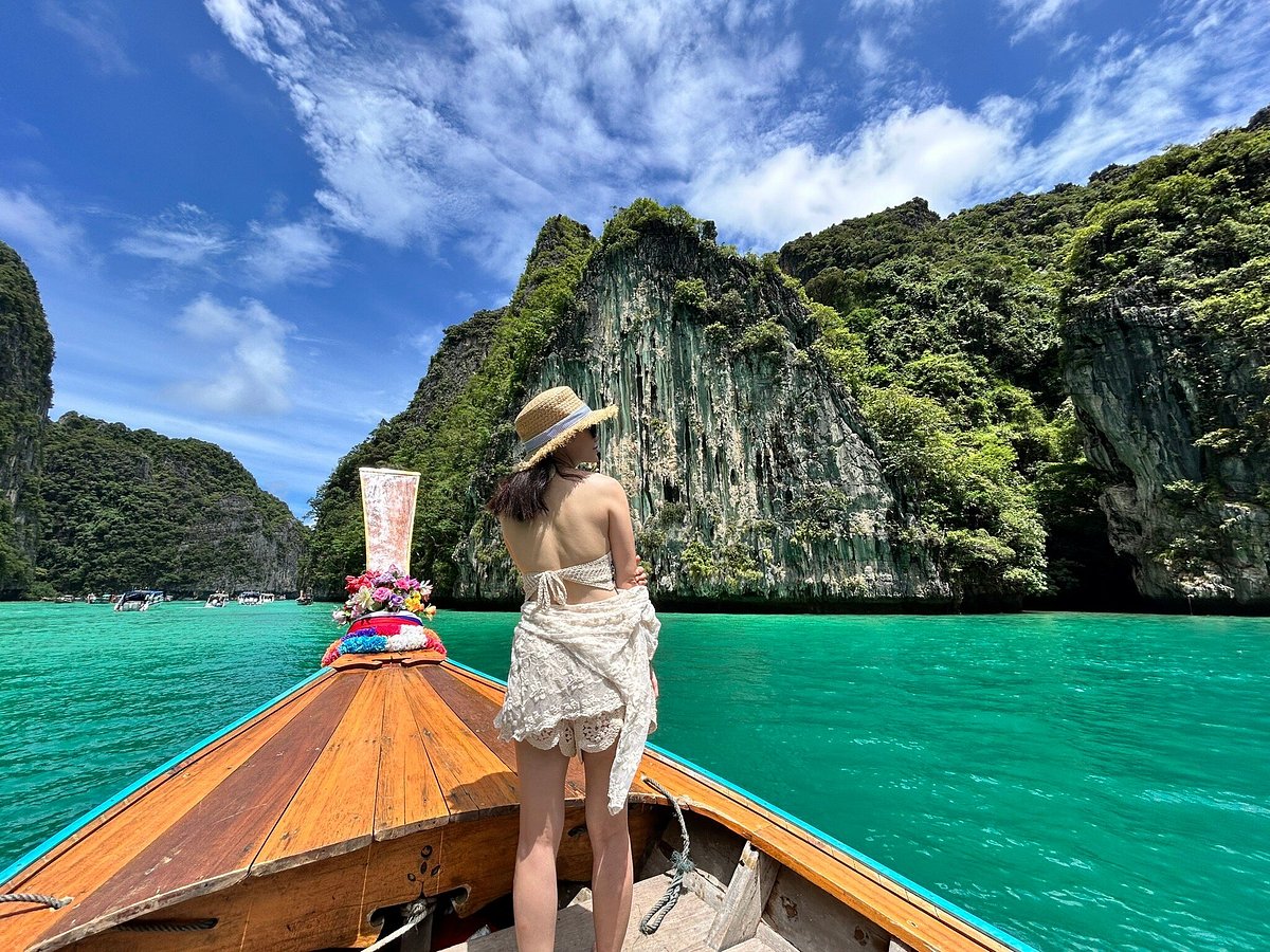 Phi Phi & Bamboo Islands by Speedboat - AMZ