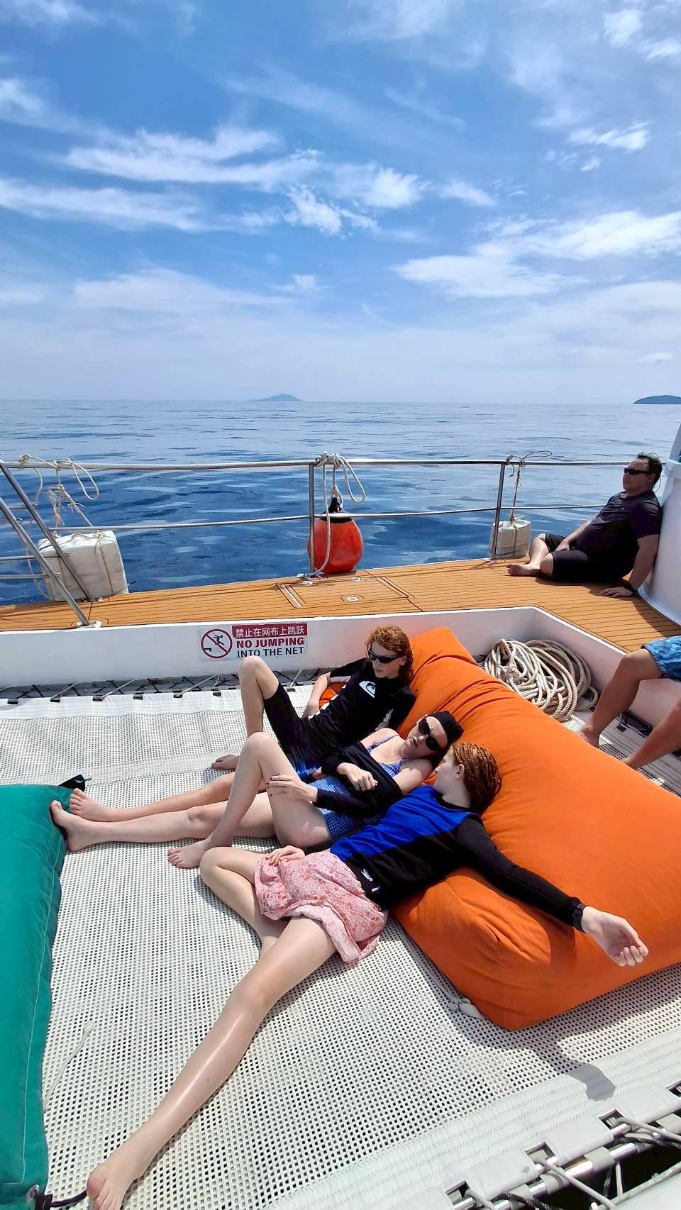Half Day Trip: Maiton & Khai Islands by Yacht