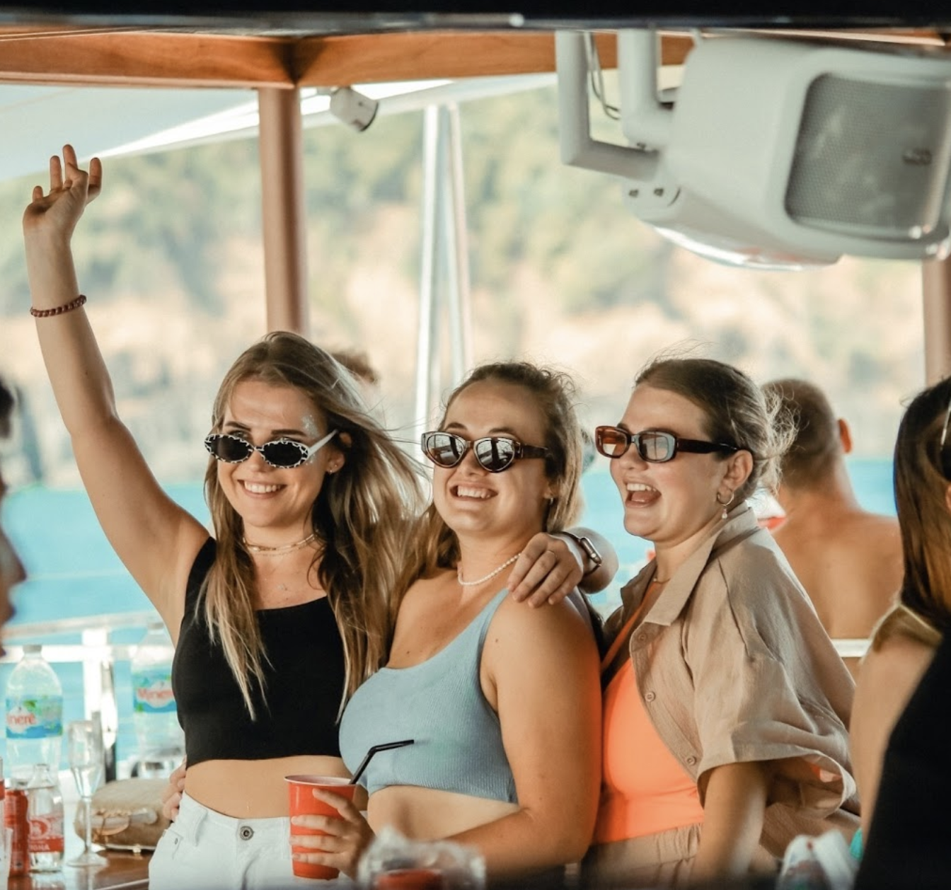 Private Charter Ombre - Racha & Coral Island 