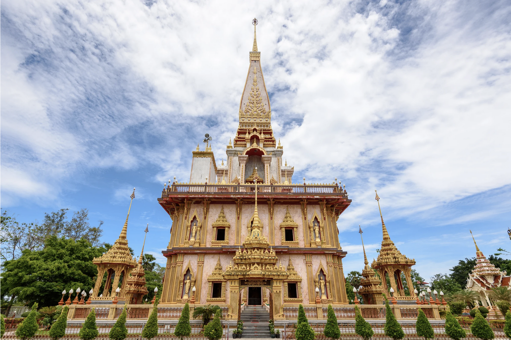 Phuket City Tour + Tiger Park + Elephant Trekking