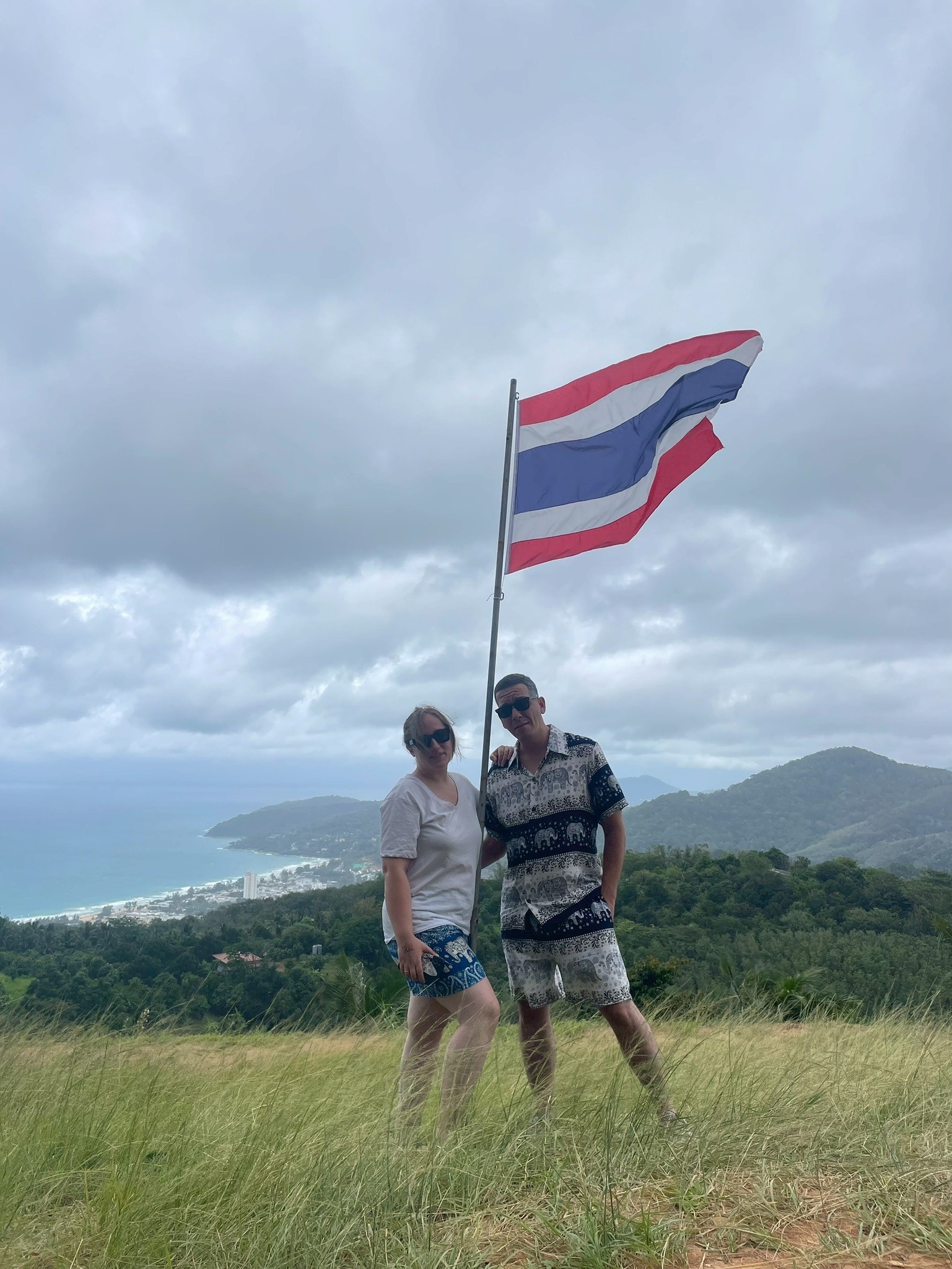 Phuket City Tour + Tiger Park + Elephant Trekking