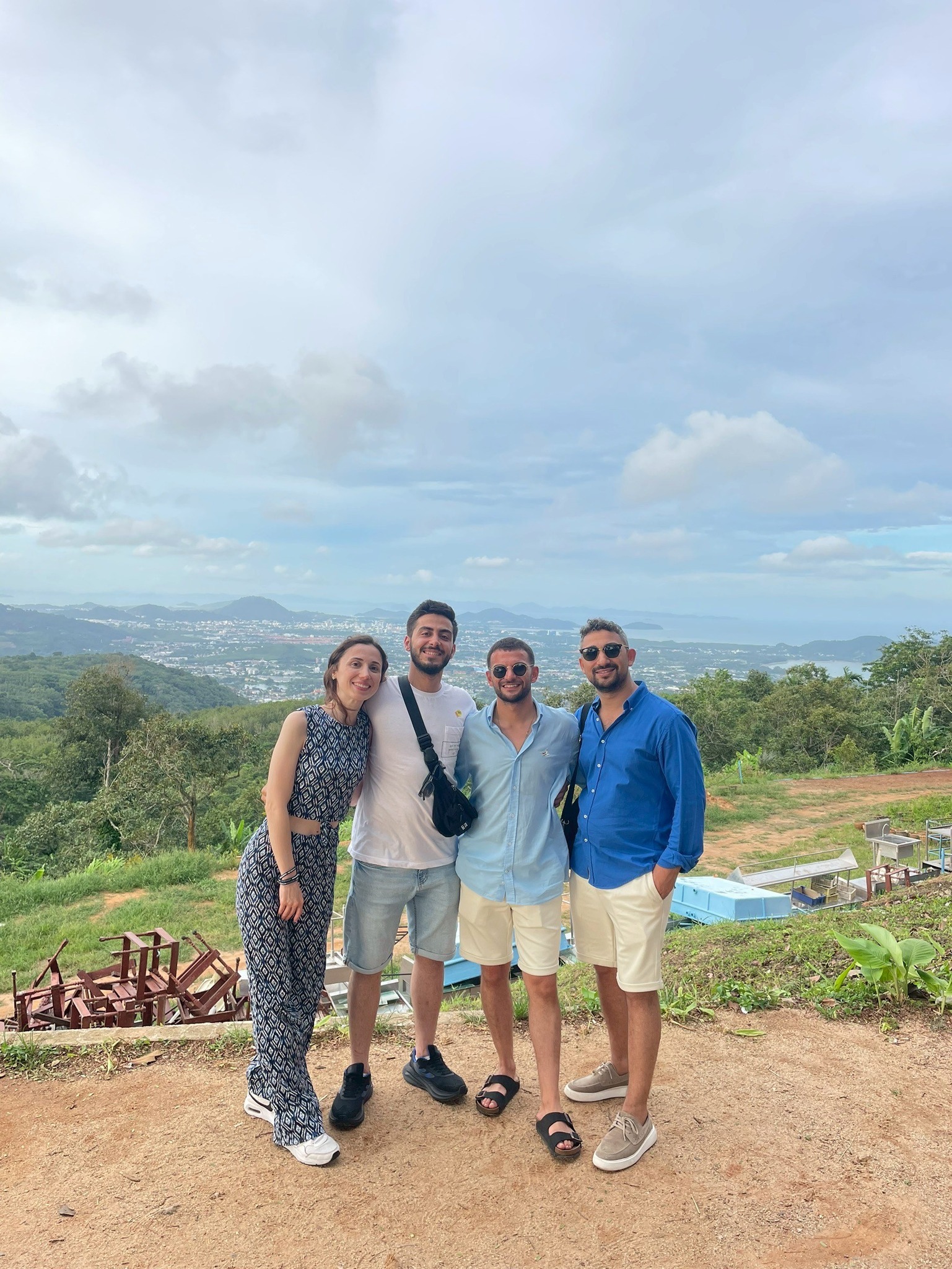 Phuket City Tour + Tiger Park + Elephant Trekking
