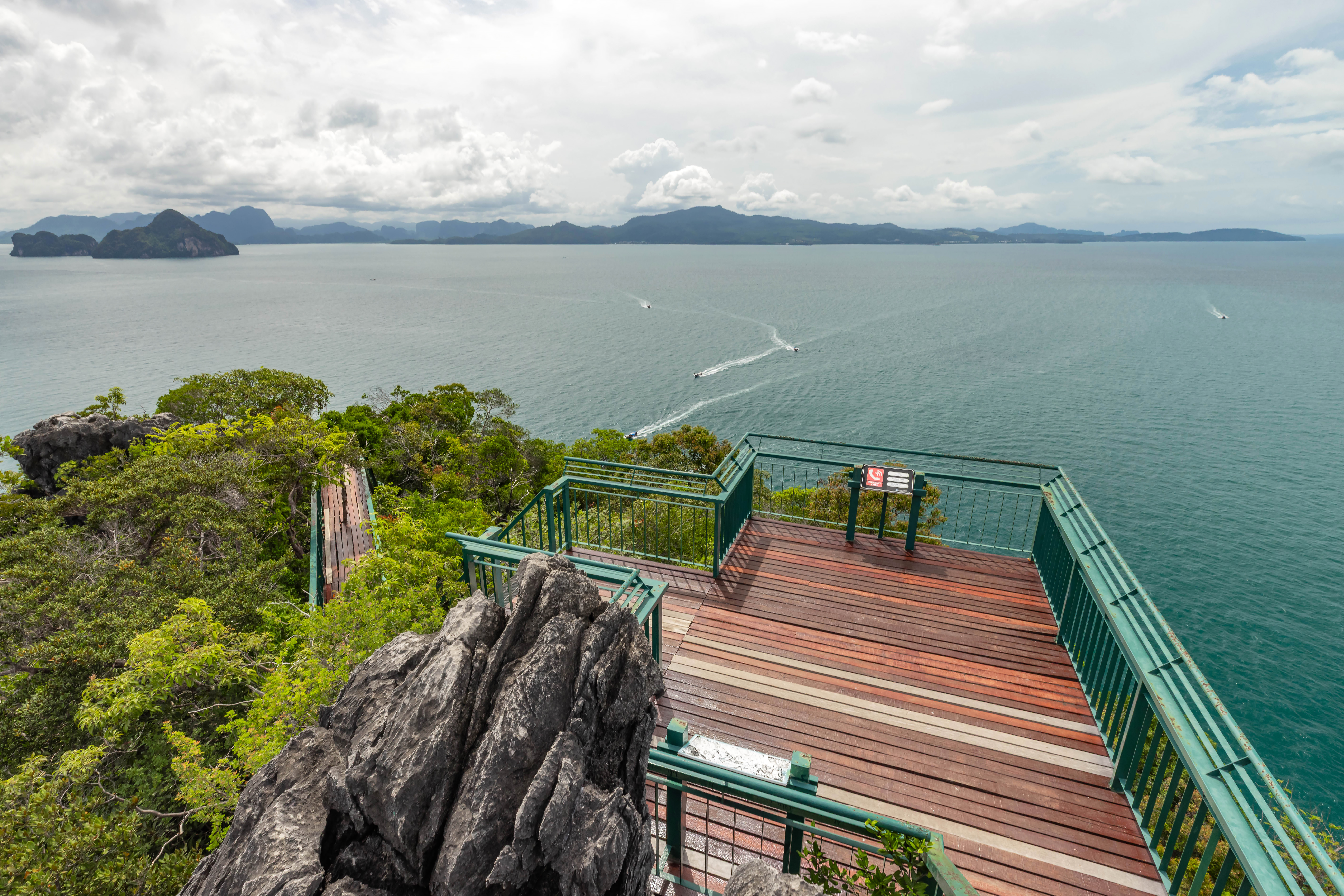Krabi Island By Catamaran - SWN